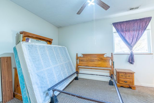 105 Villagers Resort Drive, Somerset, KY 42503