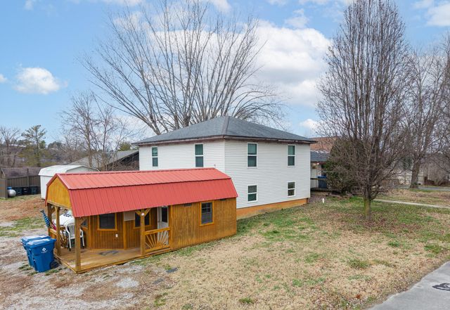 105 Villagers Resort Drive, Somerset, KY 42503