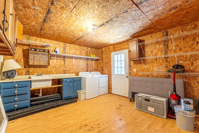 105 Villagers Resort Drive, Somerset, KY 42503