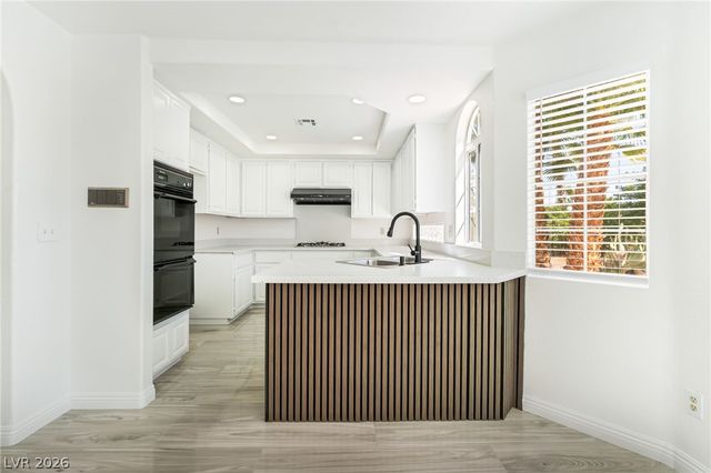 9417 Low Tide Court, Las Vegas, NV 89117