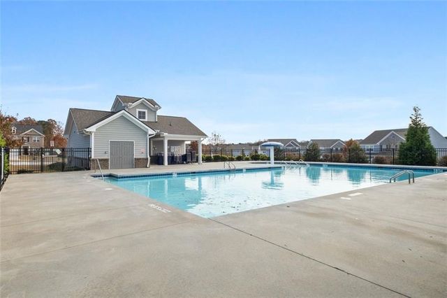 2410 Ames Street, Bethlehem, GA 30620