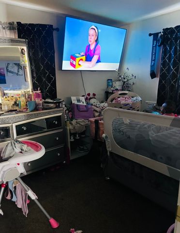 514 W Alma Street, Flint, MI 48505