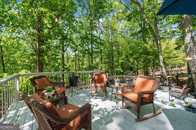6551 Bermuda Lane, Flowery Branch, GA 30542
