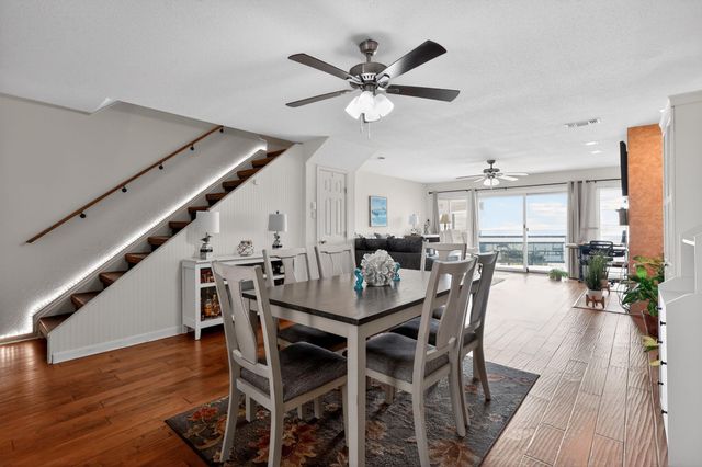 3663 E Nasa Parkway 603, Seabrook, TX 77586