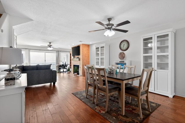 3663 E Nasa Parkway 603, Seabrook, TX 77586