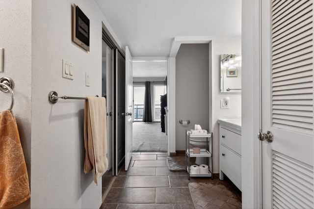 3663 E Nasa Parkway 603, Seabrook, TX 77586