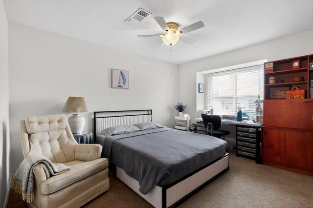 3663 E Nasa Parkway 603, Seabrook, TX 77586