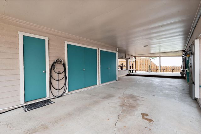 3663 E Nasa Parkway 603, Seabrook, TX 77586