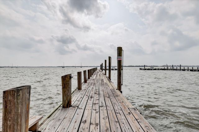 3663 E Nasa Parkway 603, Seabrook, TX 77586