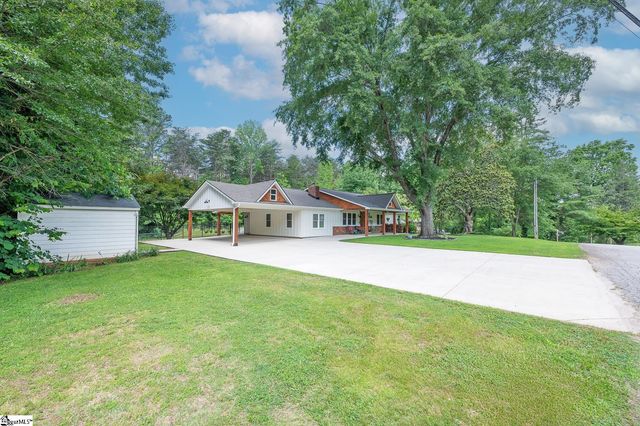 508 Forest Drive, Landrum, SC 29356