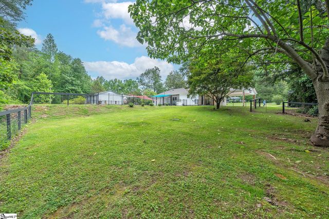 508 Forest Drive, Landrum, SC 29356