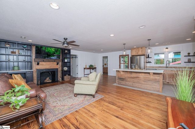 508 Forest Drive, Landrum, SC 29356