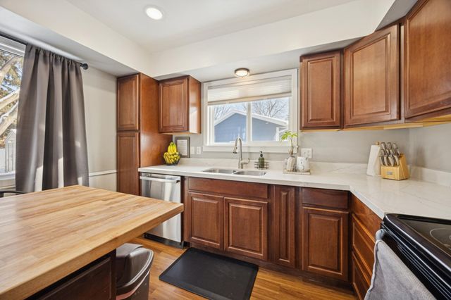 1422 Northway Court, Saint Cloud, MN 56303