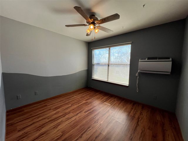 6671 Nyman Drive, Dallas, TX 75236