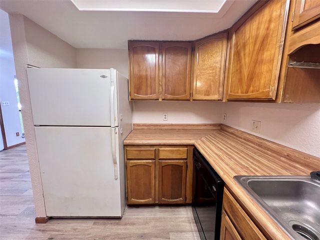6671 Nyman Drive, Dallas, TX 75236