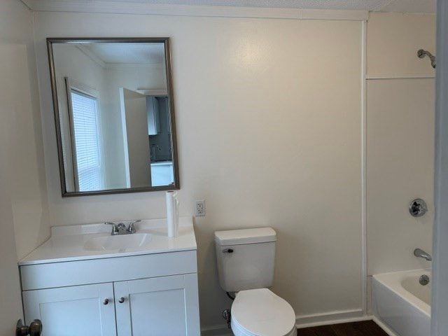 77 Agawam Street 3, Lowell, MA 01852
