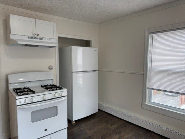77 Agawam Street 3, Lowell, MA 01852