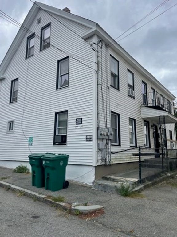 77 Agawam Street 3, Lowell, MA 01852