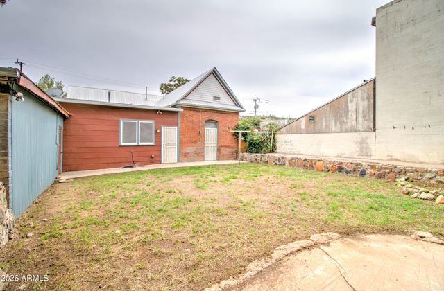 385 S BROAD Street, Globe, AZ 85501