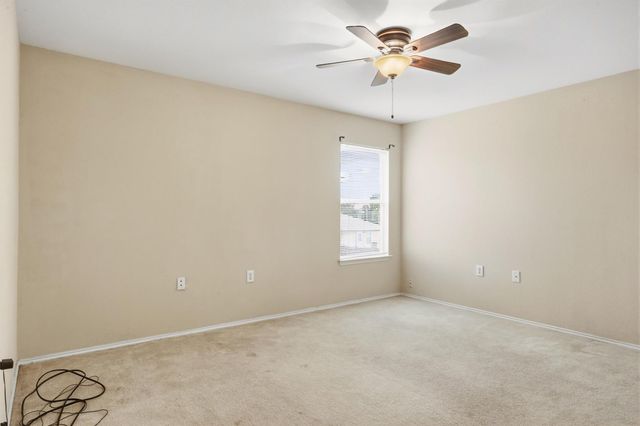 12909 Noche Clara DR, Del Valle, TX 78617