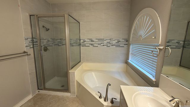 1514 HEARTHSTONE, San Antonio, TX 78258