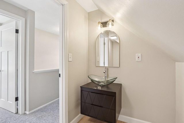 3665 S Rutland AVENUE, Saint Francis, WI 53235