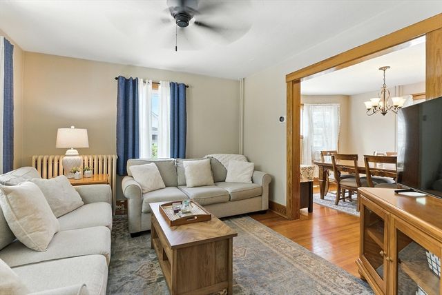 73 Howland St, Marlborough, MA 01752