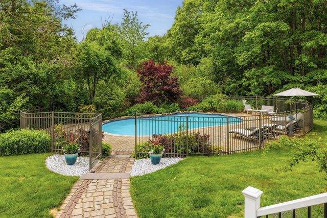 4 White Horse Drive, Rye, NH 03870