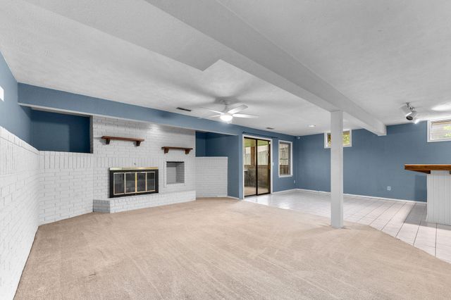 5734 S Hampton Avenue, Springfield, MO 65810