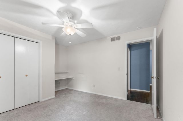 5734 S Hampton Avenue, Springfield, MO 65810