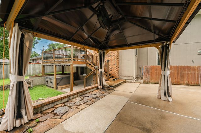 5734 S Hampton Avenue, Springfield, MO 65810