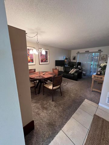 300 NE 26th Avenue 1080, Boynton Beach, FL 33435