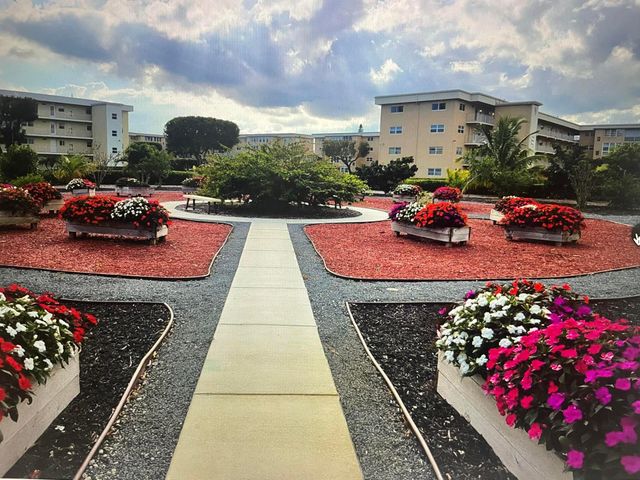 300 NE 26th Avenue 1080, Boynton Beach, FL 33435