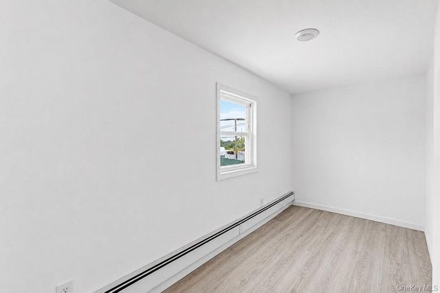 44 Broadway, Hamilton Beach, NY 11414