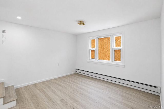 44 Broadway, Hamilton Beach, NY 11414