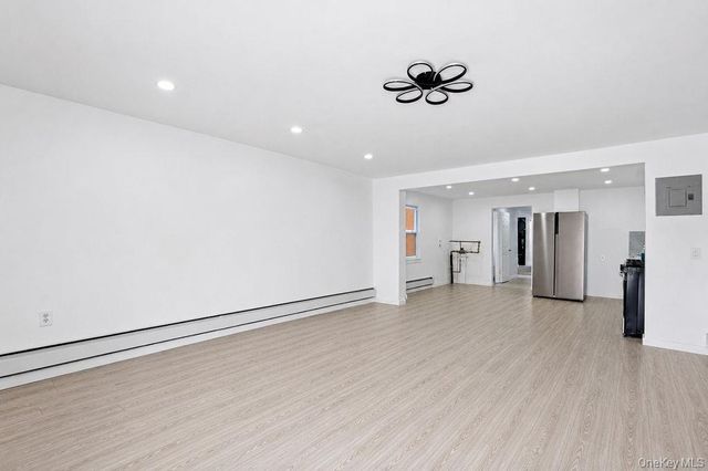44 Broadway, Hamilton Beach, NY 11414