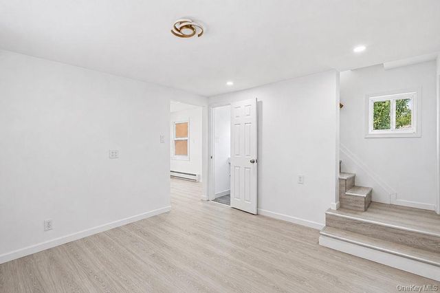 44 Broadway, Hamilton Beach, NY 11414