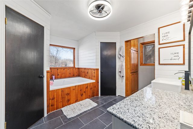 1811 Saylor Street, Goldthwaite, TX 76844