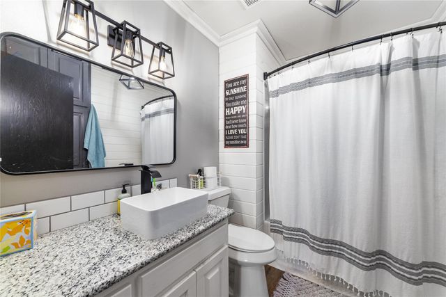 1811 Saylor Street, Goldthwaite, TX 76844