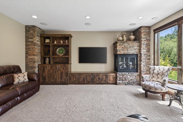2438 129th Court NE, Blaine, MN 55449