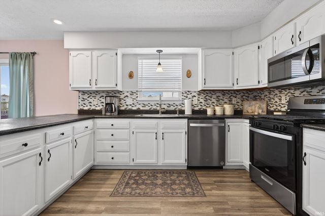 5048 Saddle Drive, Lafayette, IN 47905