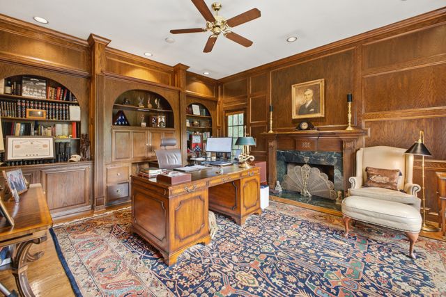 18 Annandale, Nashville, TN 37215