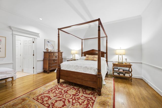 18 Annandale, Nashville, TN 37215