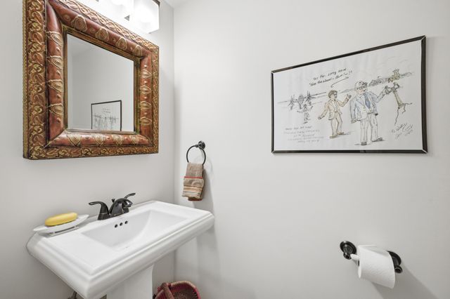 18 Annandale, Nashville, TN 37215