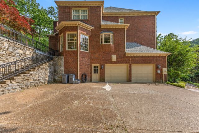 18 Annandale, Nashville, TN 37215