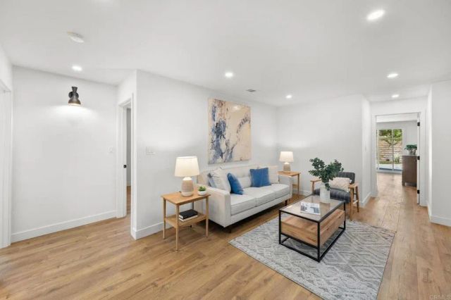 14027 Halper Road, Poway, CA 92064