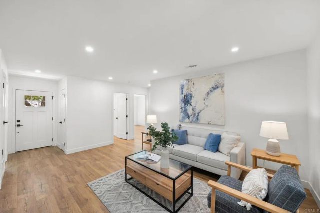 14027 Halper Road, Poway, CA 92064