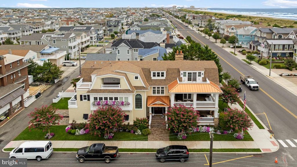 Image 2 of property listing at 2436 WESLEY AVE, Ocean City, NJ 08226