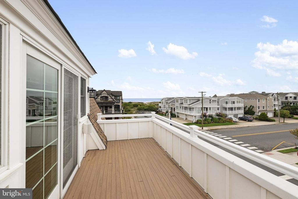 Image 40 of property listing at 2436 WESLEY AVE, Ocean City, NJ 08226
