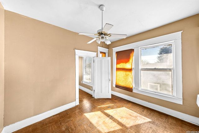 124 E Ashby Pl, San Antonio, TX 78212